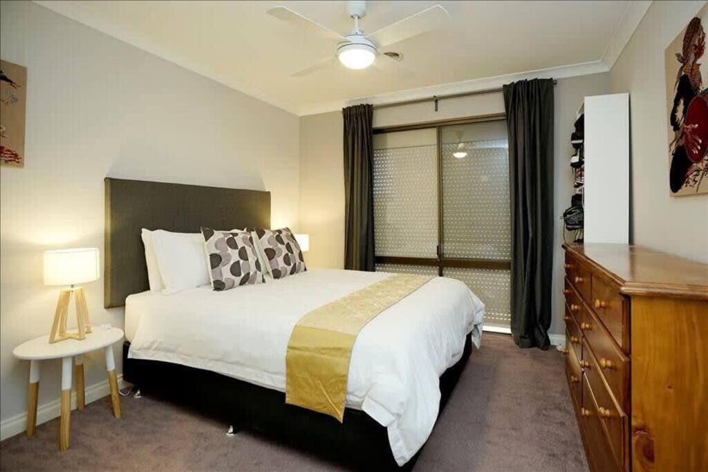 Suburban Luxury3br Villafamily Friendlyfree Wifinetflix