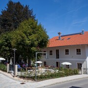 Fridolfing Hostels 10 Best Youth Hostels For Backpackers