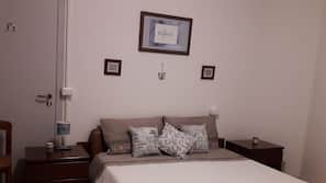 Free WiFi, linens
