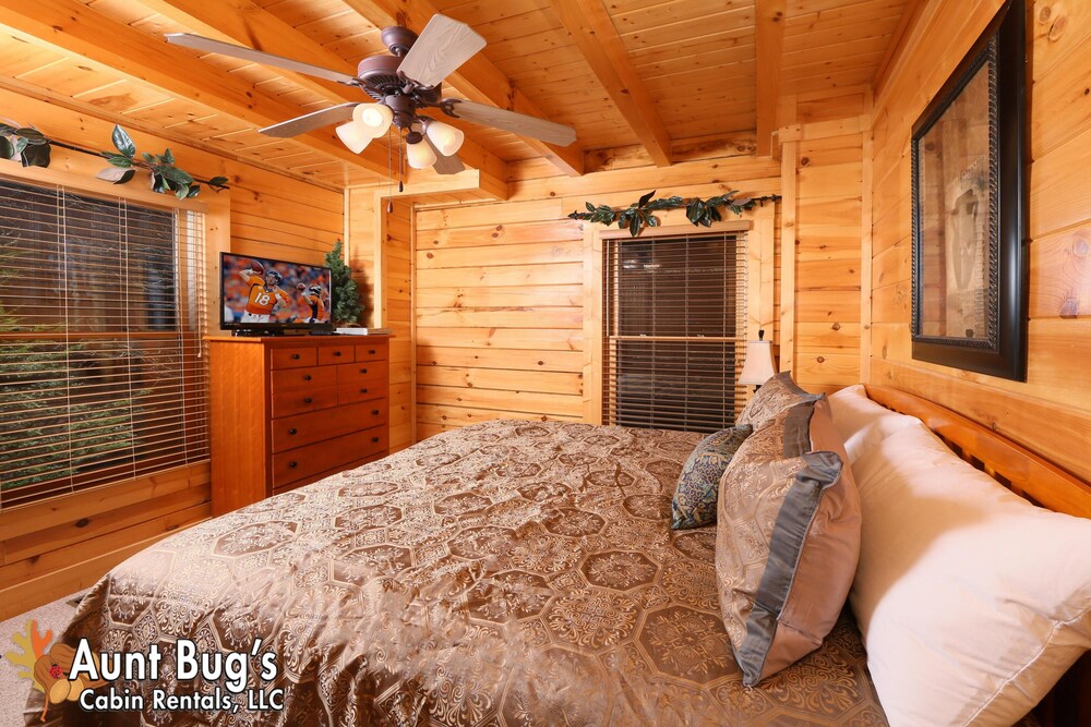 Big Daddy Bear 545 5 Bedroom Cabin Gatlinburg Pigeon Forge
