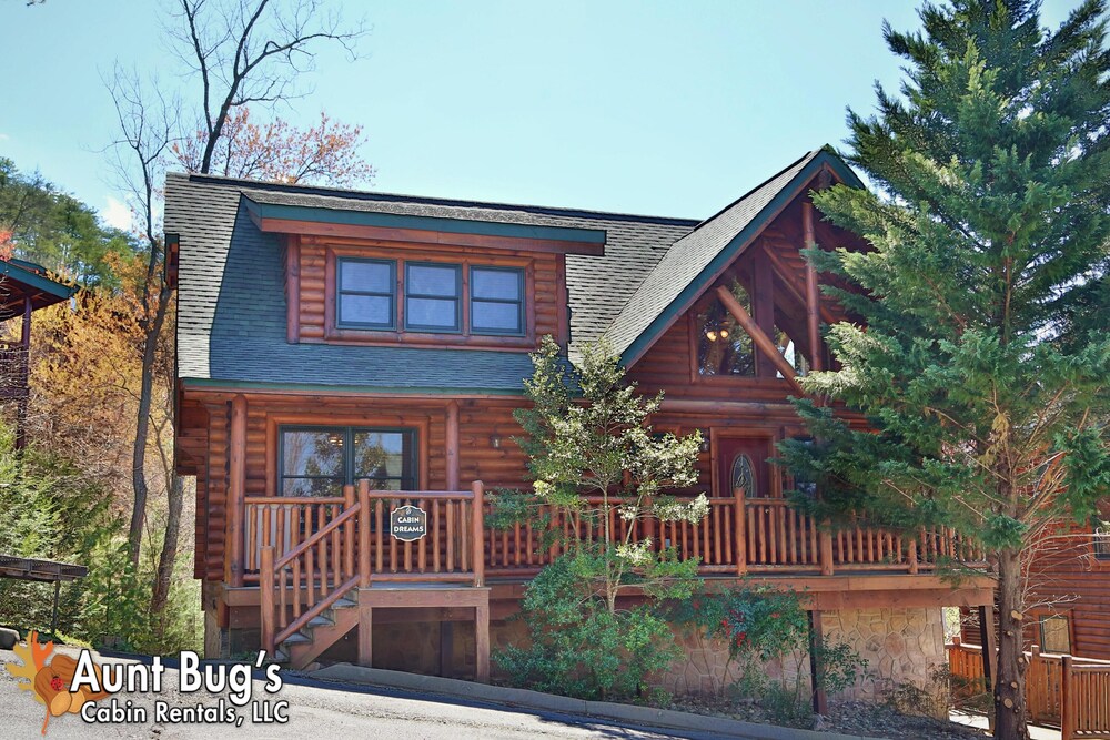 Big Daddy Bear 545 5 Bedroom Cabin Gatlinburg Pigeon Forge
