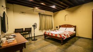 Blackout curtains, free WiFi, linens