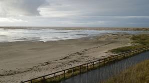 Vlak bij het strand