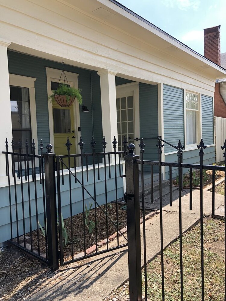 Entire Fairmount House! Fort Worth Vrbo