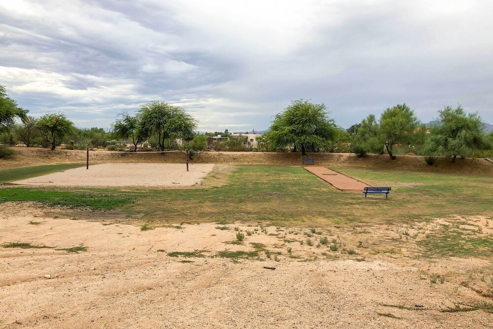 North Tucson Home w/ Patio by Catalina State Park!