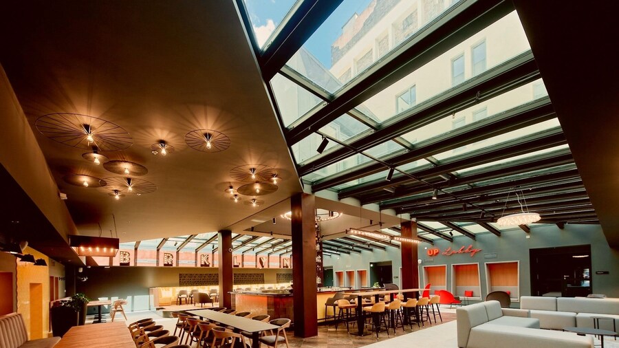 Up Hotel Budapest