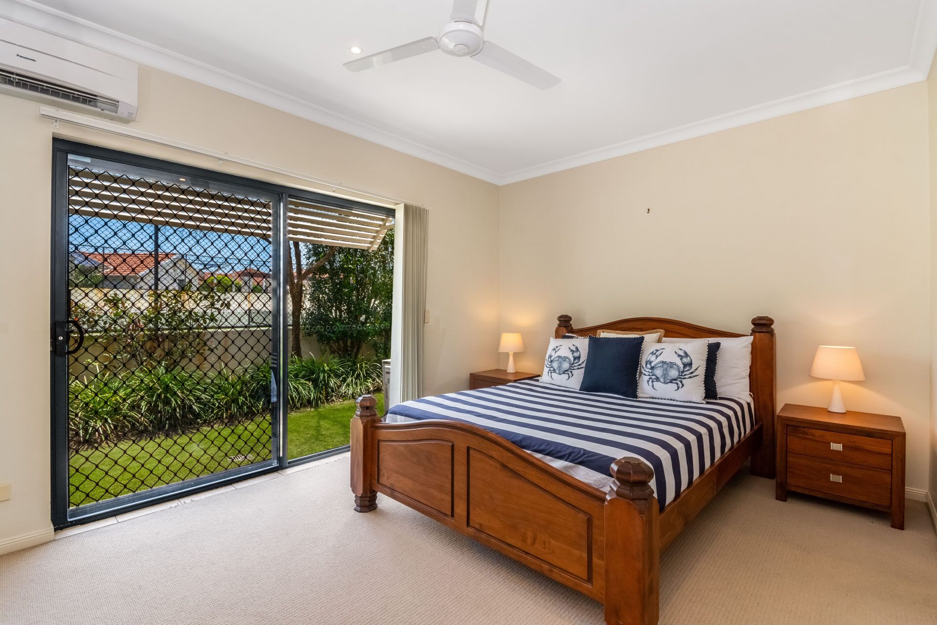 SANDS 53 - ULTIMATE HOLIDAY EXPERIENCE