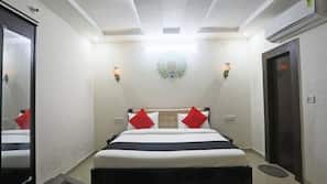 Rollaway beds, free WiFi