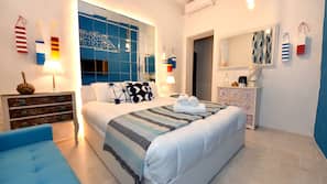 In-room safe, blackout curtains, free WiFi, linens