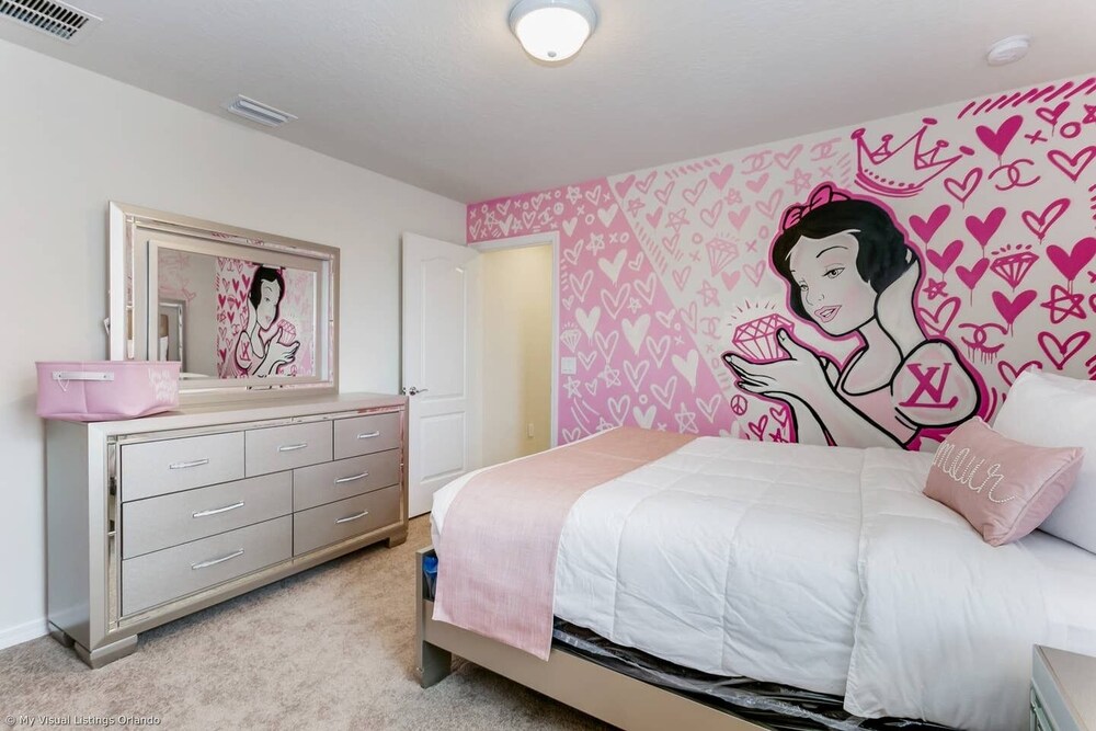 Luxury And Style Big Pool Area And Game Room In Solterra