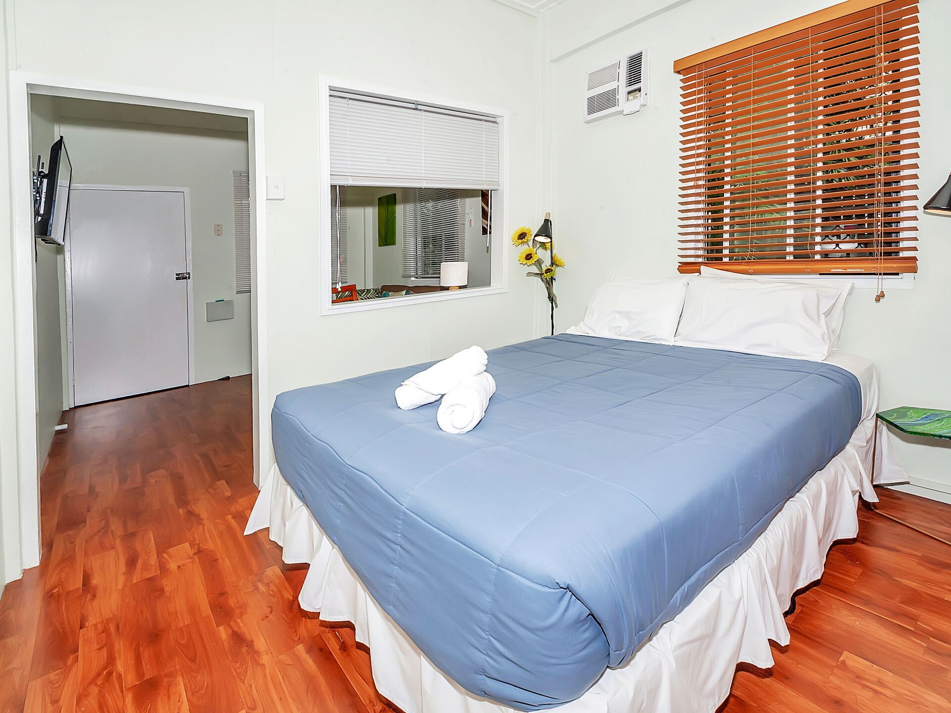 Easy Going Holiday unit on McKenzie MK4