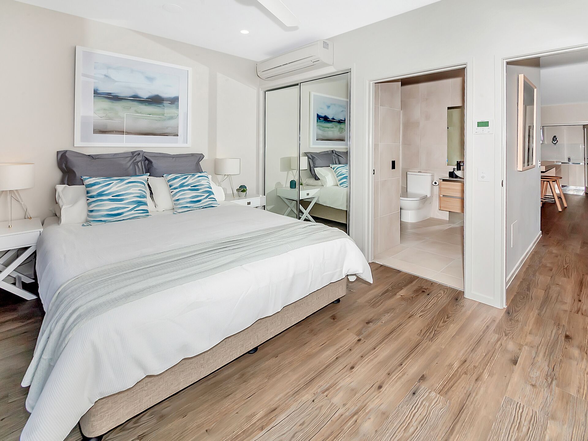 Superior Luxury Apartment In The City