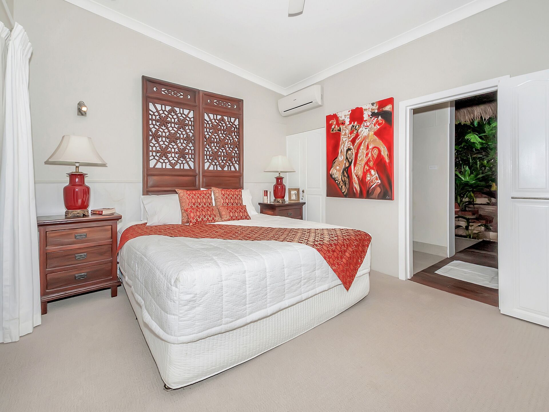 Unique, Tropical Rainforest Getaway