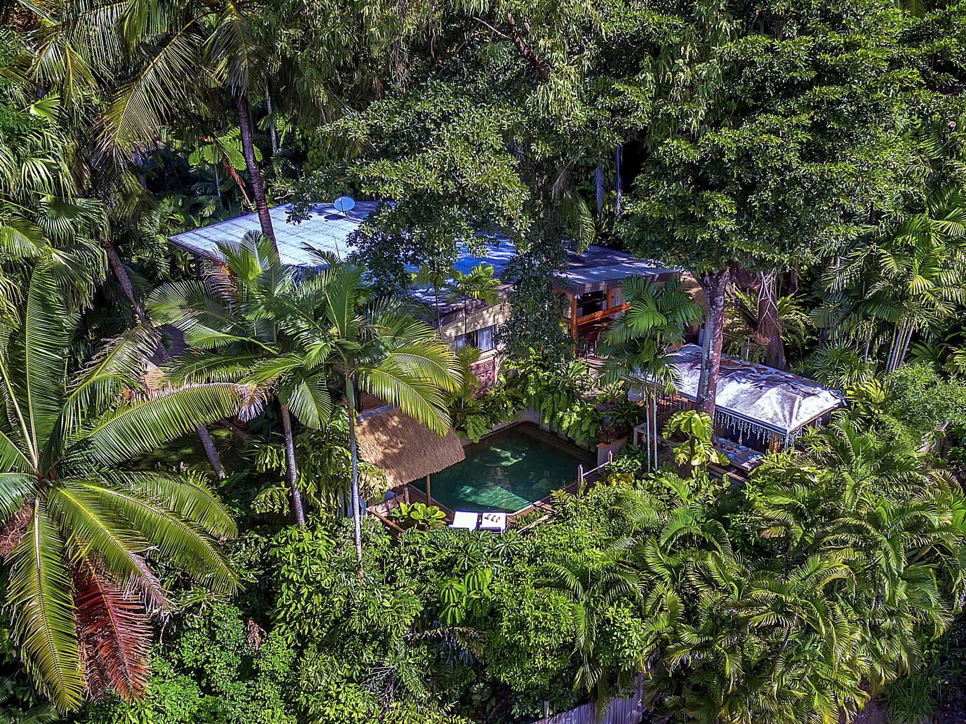 Unique, Tropical Rainforest Getaway