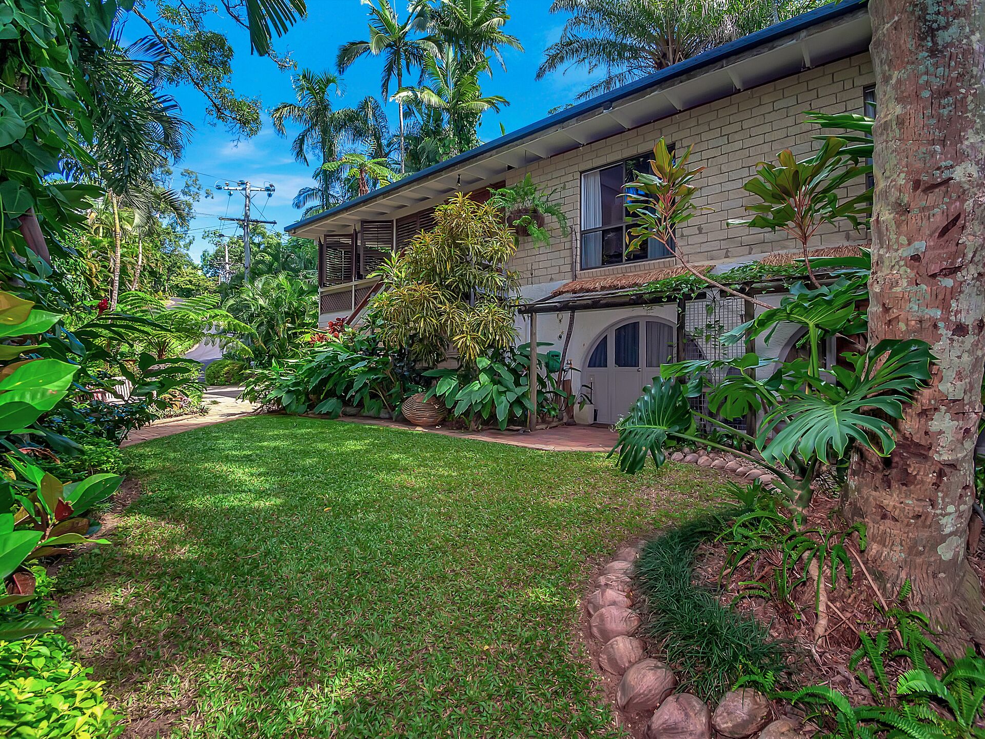 Unique, Tropical Rainforest Getaway