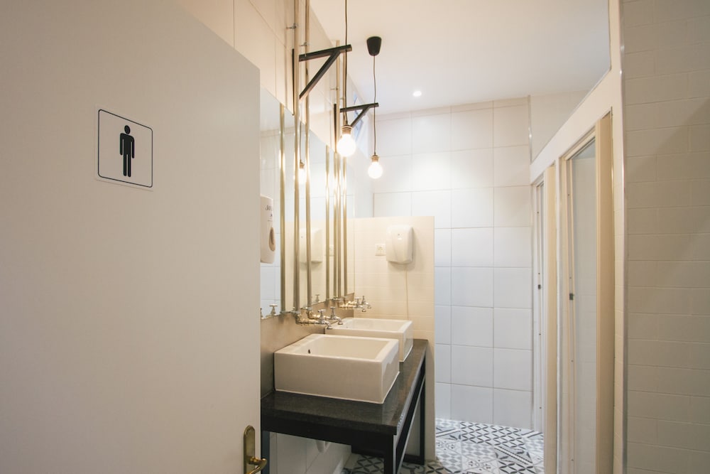 Photo - PTM DownTown Hostel&Suites