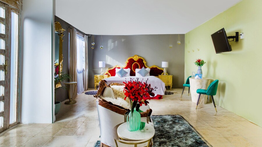 Coyota House