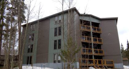 Three House 2 Bed 2 Bath THWC