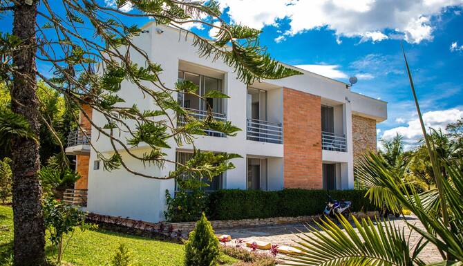 hevilat hotel paraiso de oriente