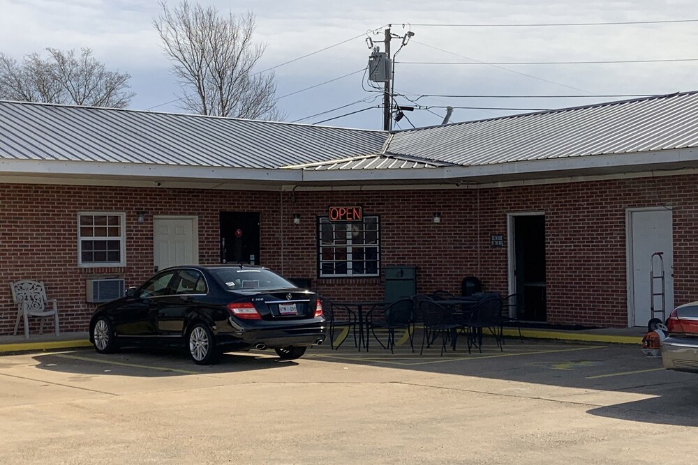 OYO Hotel Ruleville Route 49W in Ruleville Best Rates & Deals on Orbitz