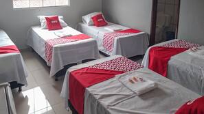 Escrivaninha, Wi-Fi de cortesia, roupa de cama