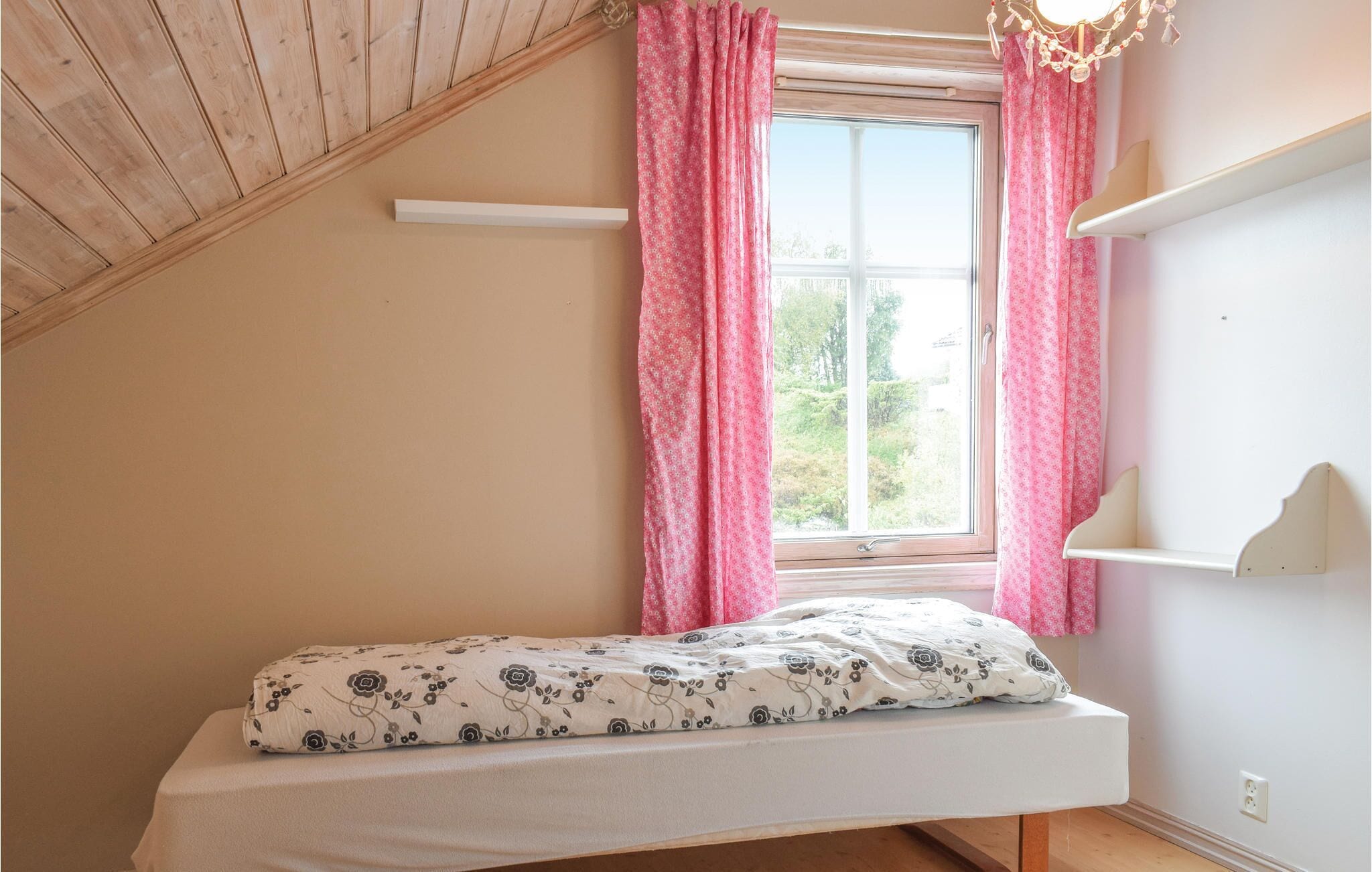 3 Bedroom Accommodation in Mosterhamn in Bomlo, Norway