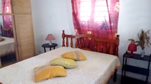 2 bedrooms, iron/ironing board