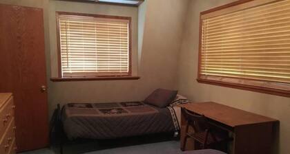 Hopes Cabin