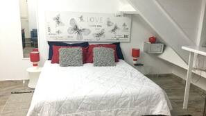 In-room safe, iron/ironing board, free WiFi