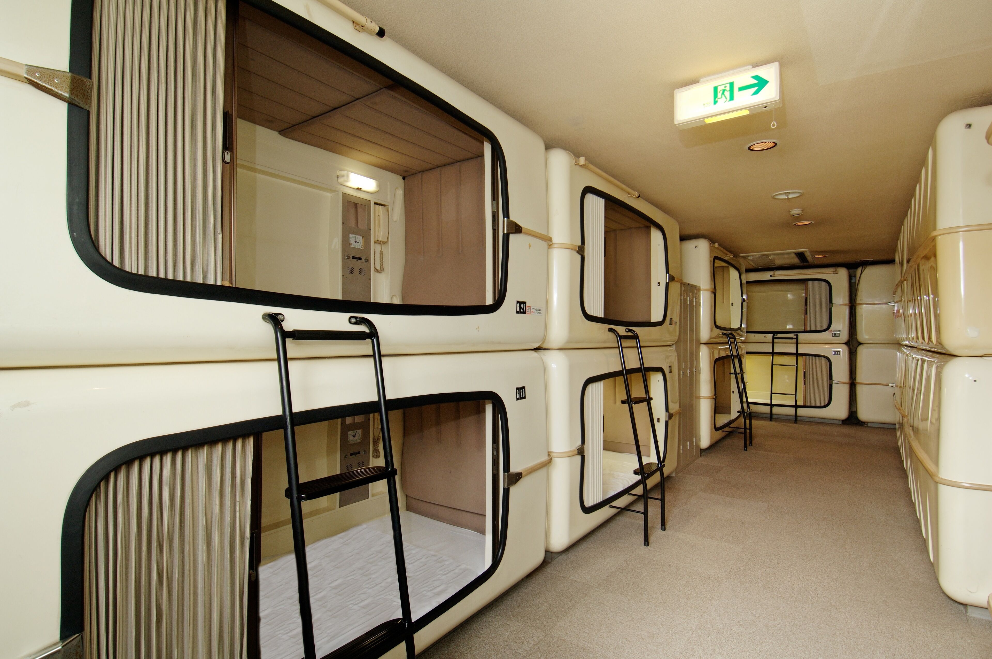 サウナカプセルホテル コア21 男性専用 口コミ 部屋写真 料金 お得情報 エクスペディア