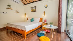 Premium bedding, Select Comfort beds, desk, laptop workspace