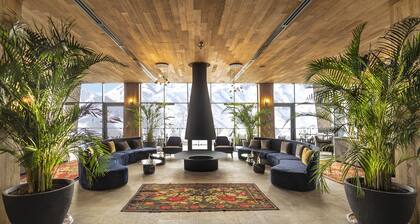 Gudauri Lodge