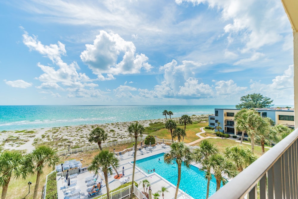 Beachfront Venice Island Condo in Venice Best Rates & Deals on Orbitz