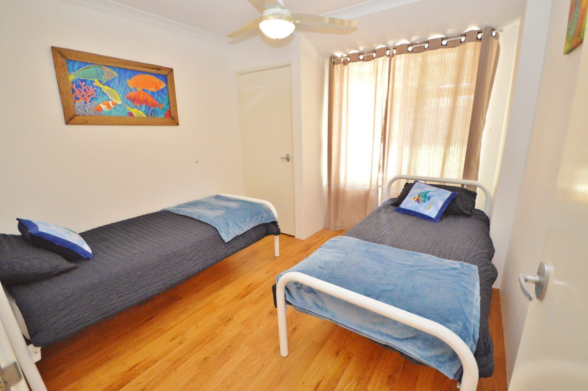 Only 5 Mins From Blue Holes Beach + Bonus Free Wifi is Available