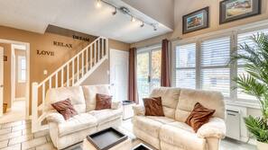 TV, fireplace, DVD player