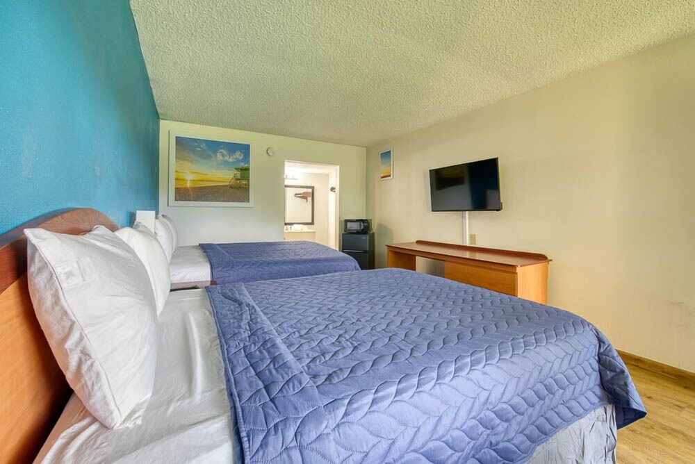 Zen Living Suites Extended Stay - Jacksonville - University Blvd