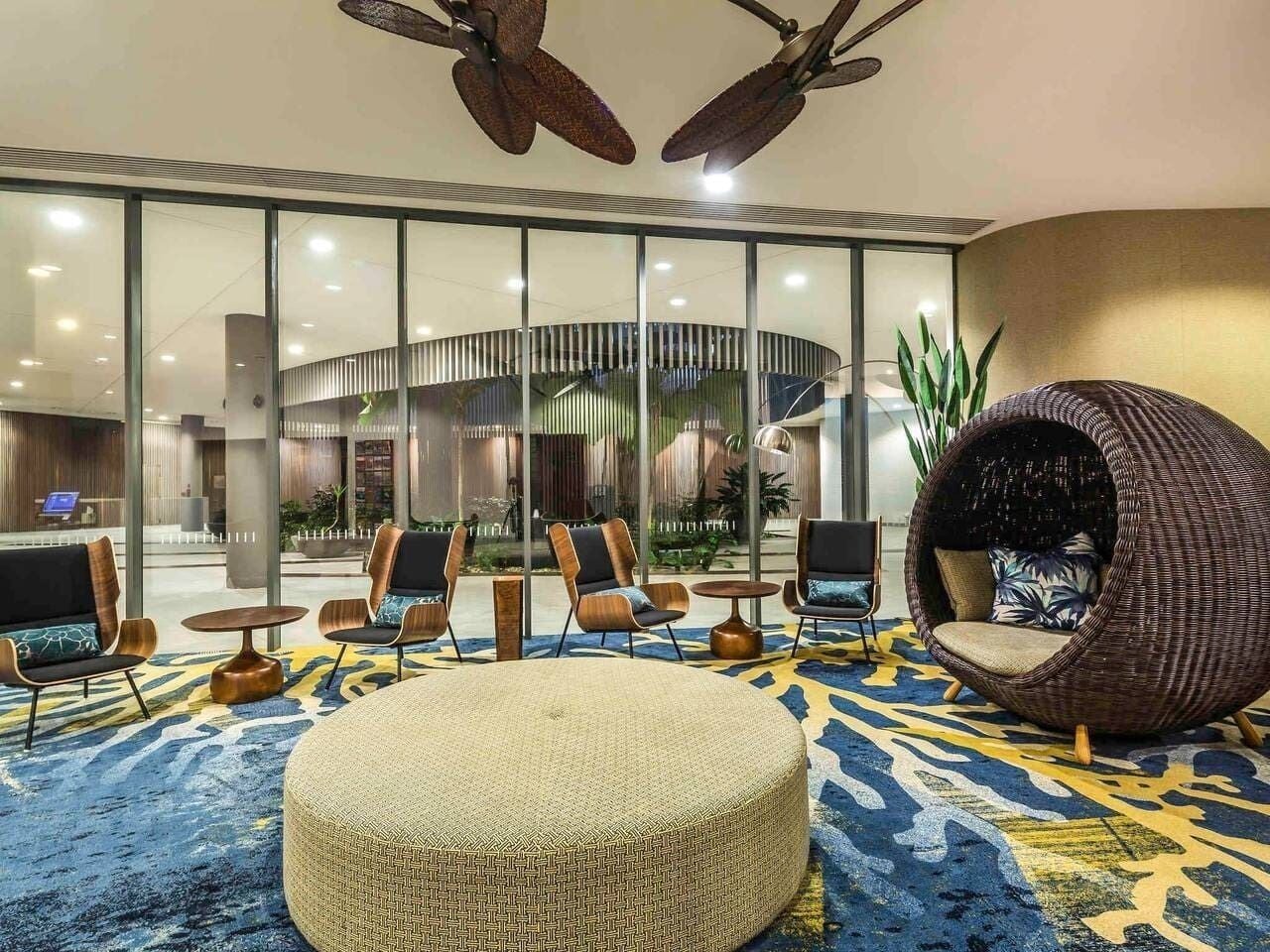 Privately Owned Hotel Room by Cairns Marina 222