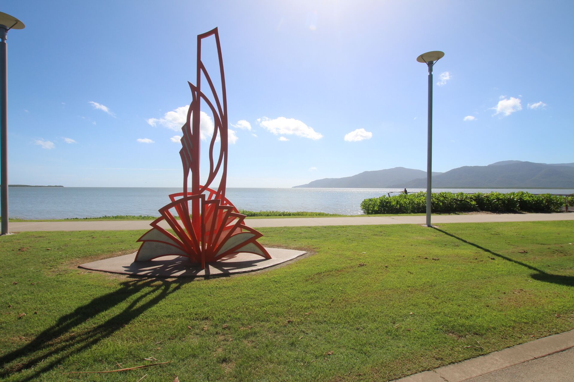 Privately Owned Hotel Room by Cairns Marina 222