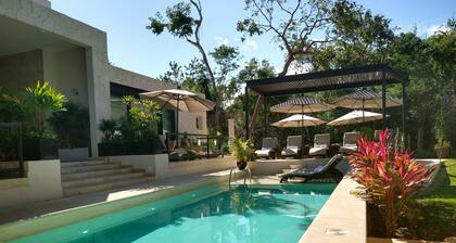 Xaha Villas Suites & Golf Resort