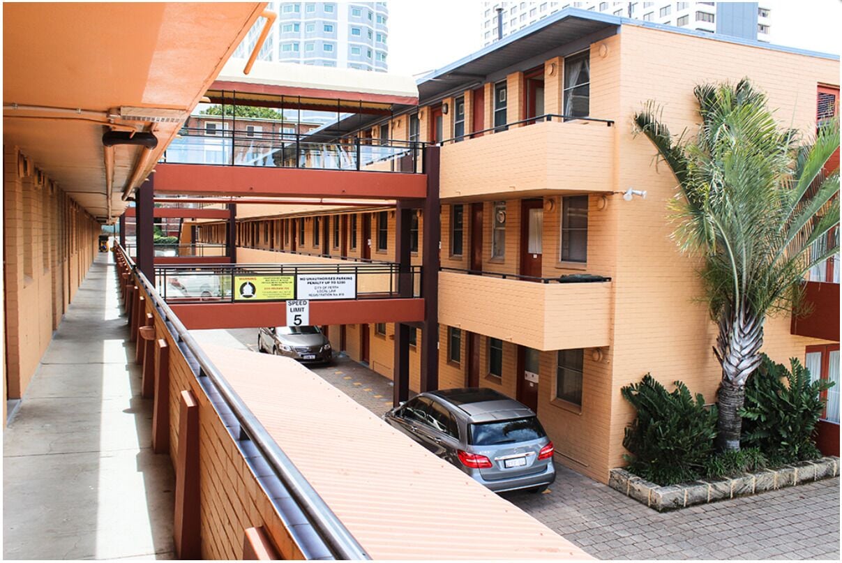 3 Star Motel in a 5 Star Location. Near Perth Cbd. Self Contained. Free Wifi