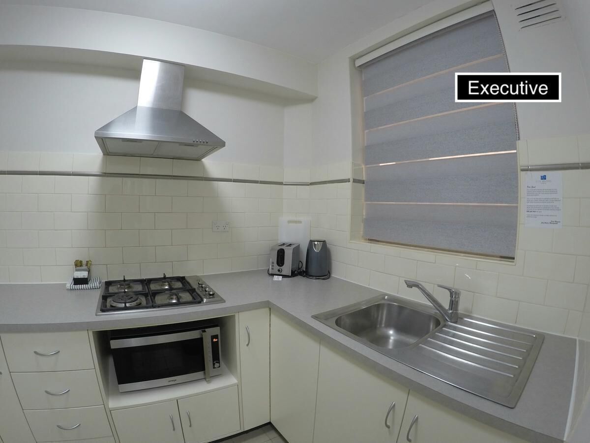 3 Star Motel in a 5 Star Location. Near Perth Cbd. Self Contained. Free Wifi