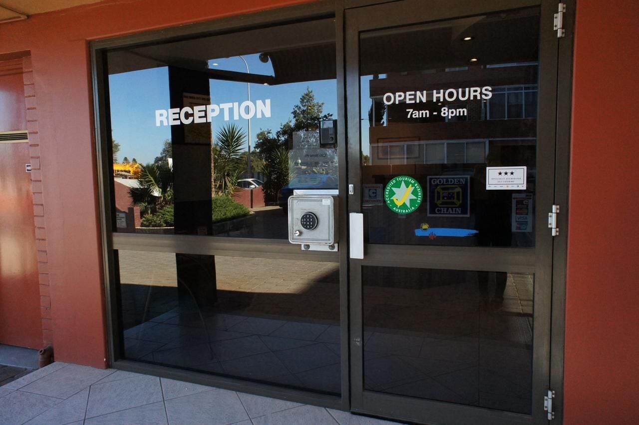 3 Star Motel in a 5 Star Location. Near Perth Cbd. Self Contained. Free Wifi