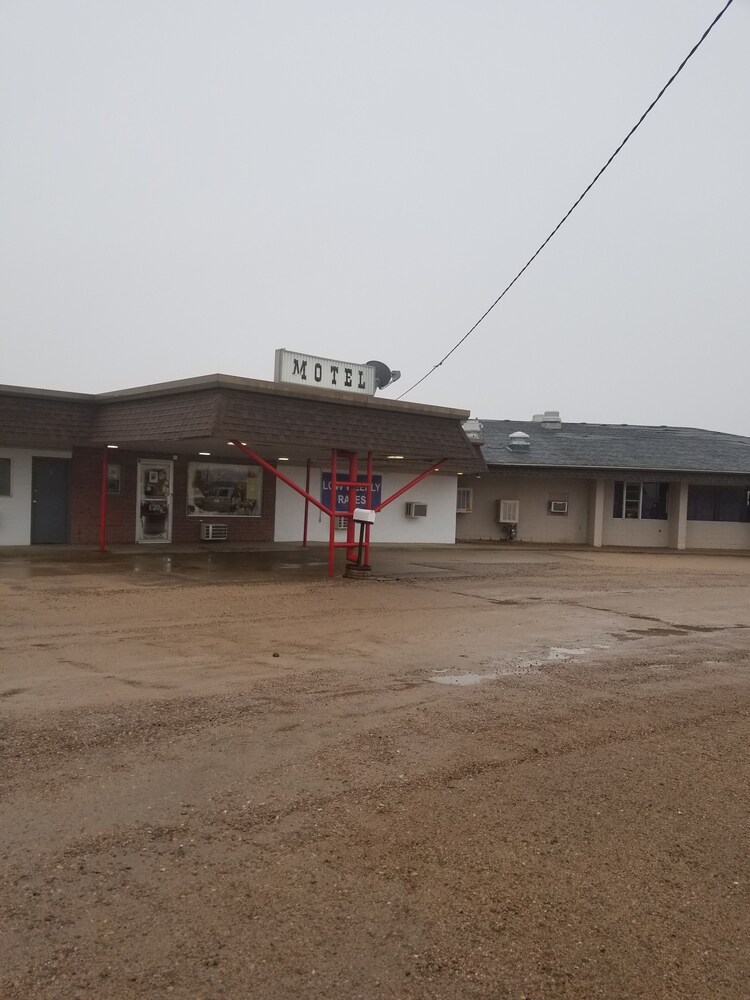 First Inn Quinter in Quinter Best Rates & Deals on Orbitz