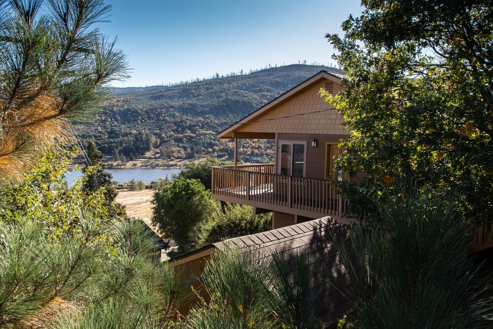 Spectacular & Breathtaking  views at this serene mountain lake view cabin