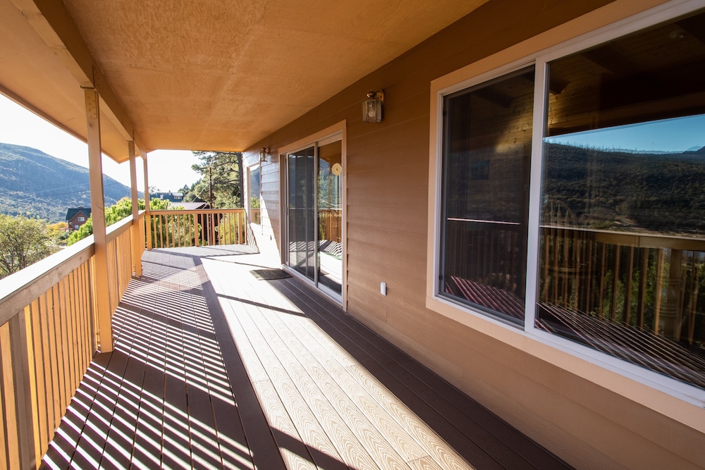 Spectacular & Breathtaking  views at this serene mountain lake view cabin