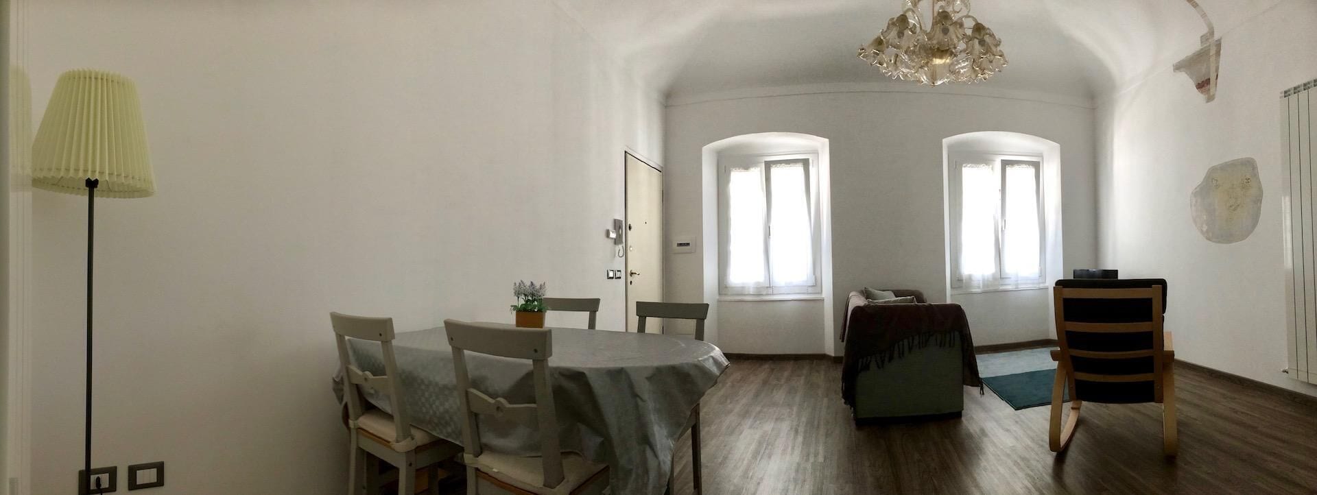 Marco's House - Three Bedrooms Luxury Apartment in Lavagna, Italy