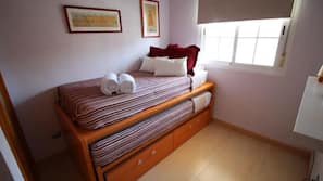 2 bedrooms