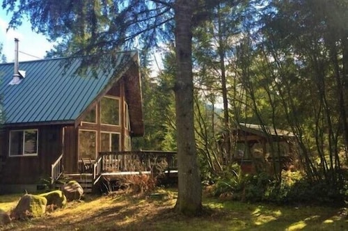 Best Chalets In Index For 2020 Find Cheap 275 Chalet Rentals