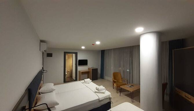 Bois Hotel Cafe Restaurant 2020 Room Prices 28 Deals Reviews Expedia