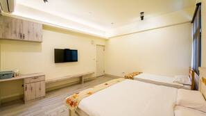 Free WiFi, linens